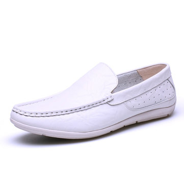 Nouveaux hommes occasionnels de plein air douce slip en cuir confortable appartements Mocassins chaussures