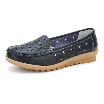 Nouvelles femmes casual mocassins plats cuir printemps été confortable slip-on appartements chaussures