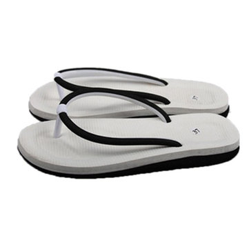 Les femmes de la mode Casual Flip flops été pantoufles de sandales de plage chaussures d'été