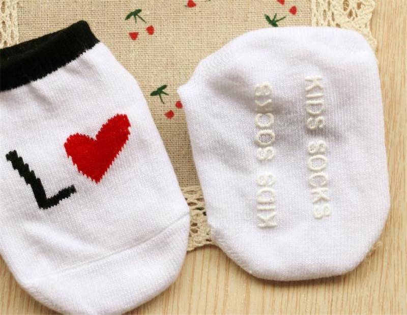 Belle chaussettes en coton chaussettes de bébé de sol antidérapant 0-4years